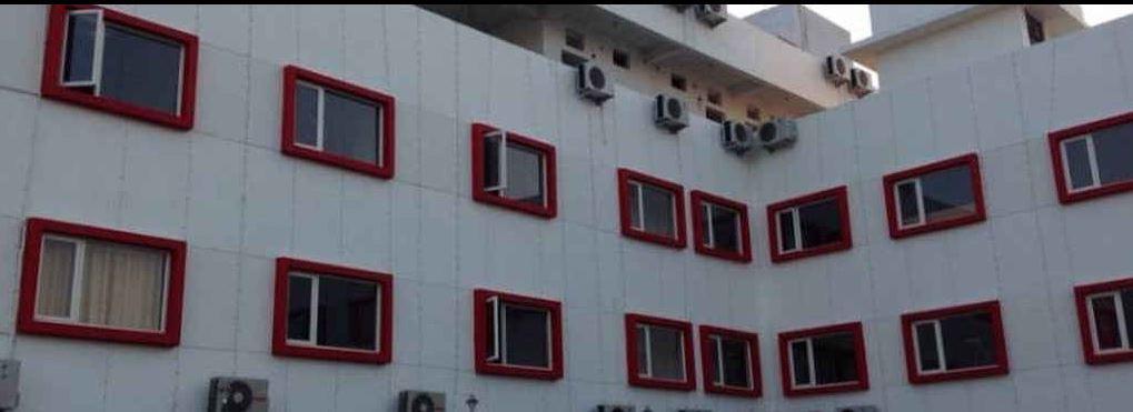 אויאיין Hotel Shri Vardhan מראה חיצוני תמונה